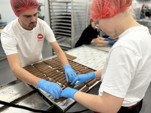 54F6711E-0C69-43CD-BAEA-06572CE16AE2_1_105_c